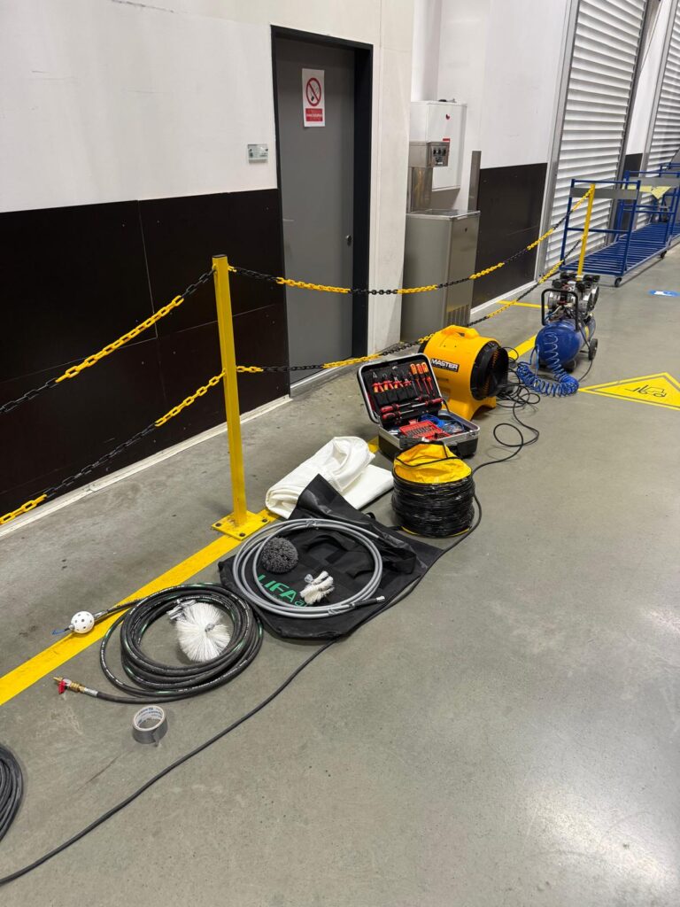 Profesionální čištění vzduchotechniky HIGH-TECH vybavením